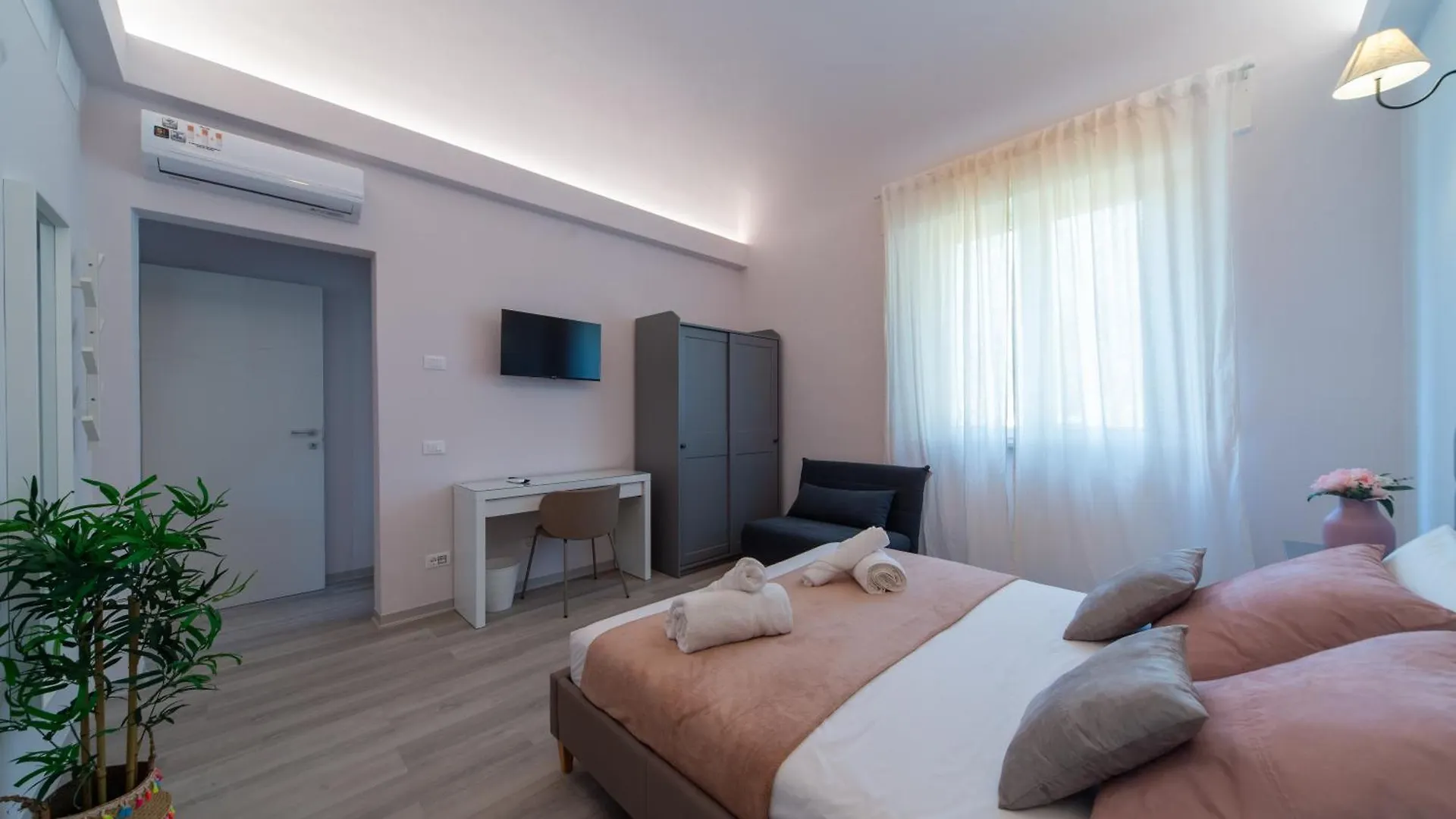 Frida Guest House Pisa